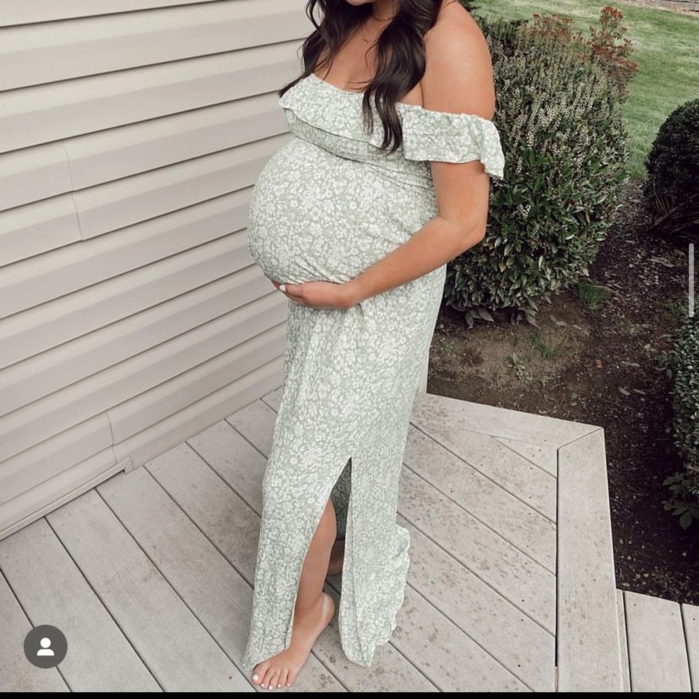 Off shoulder maxi dress maternity green